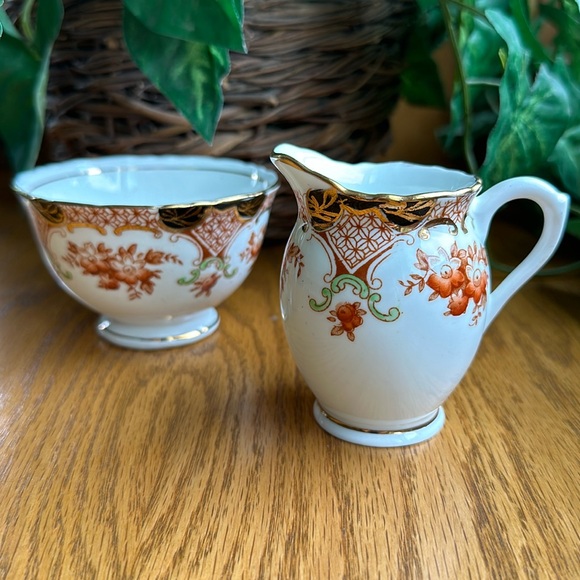 HM Sutherland England Vintage Sugar & Creamer Imari Inspired Floral Trellis 2458 - Picture 1 of 7